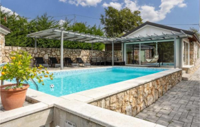 2 Bedroom Beautiful Home In Smrika